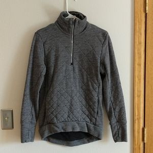 Lululemon heavyweight pullover Size 4